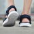 Skechers男性靴セインダル最新の夏のマニックは通気性フュージョンのシンプルなカージュです。
